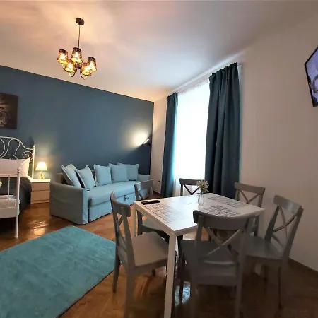 92 Apartament *