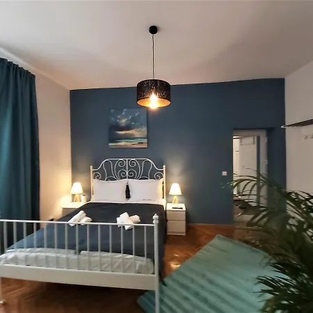 Apartament 92 *