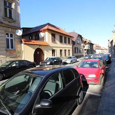 92 Διαμέρισμα Μπρασόβ