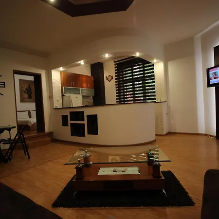 92 Apartamento Braşov